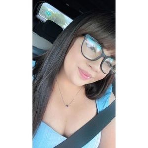 Meet your Posher, Erimarie